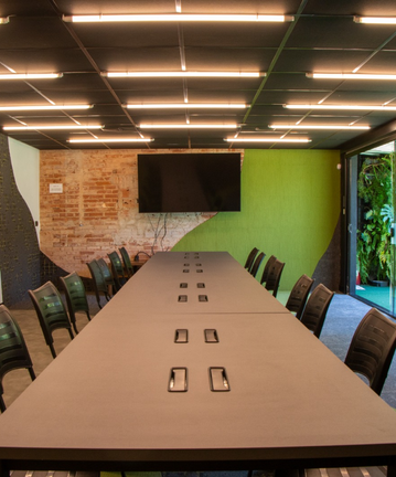 DIEDRO — Corporate Furniture