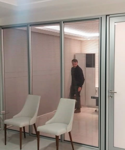 Projeto Atualle — Divisórias Vidro Duplo S60 | PH Científica Curitiba - PR